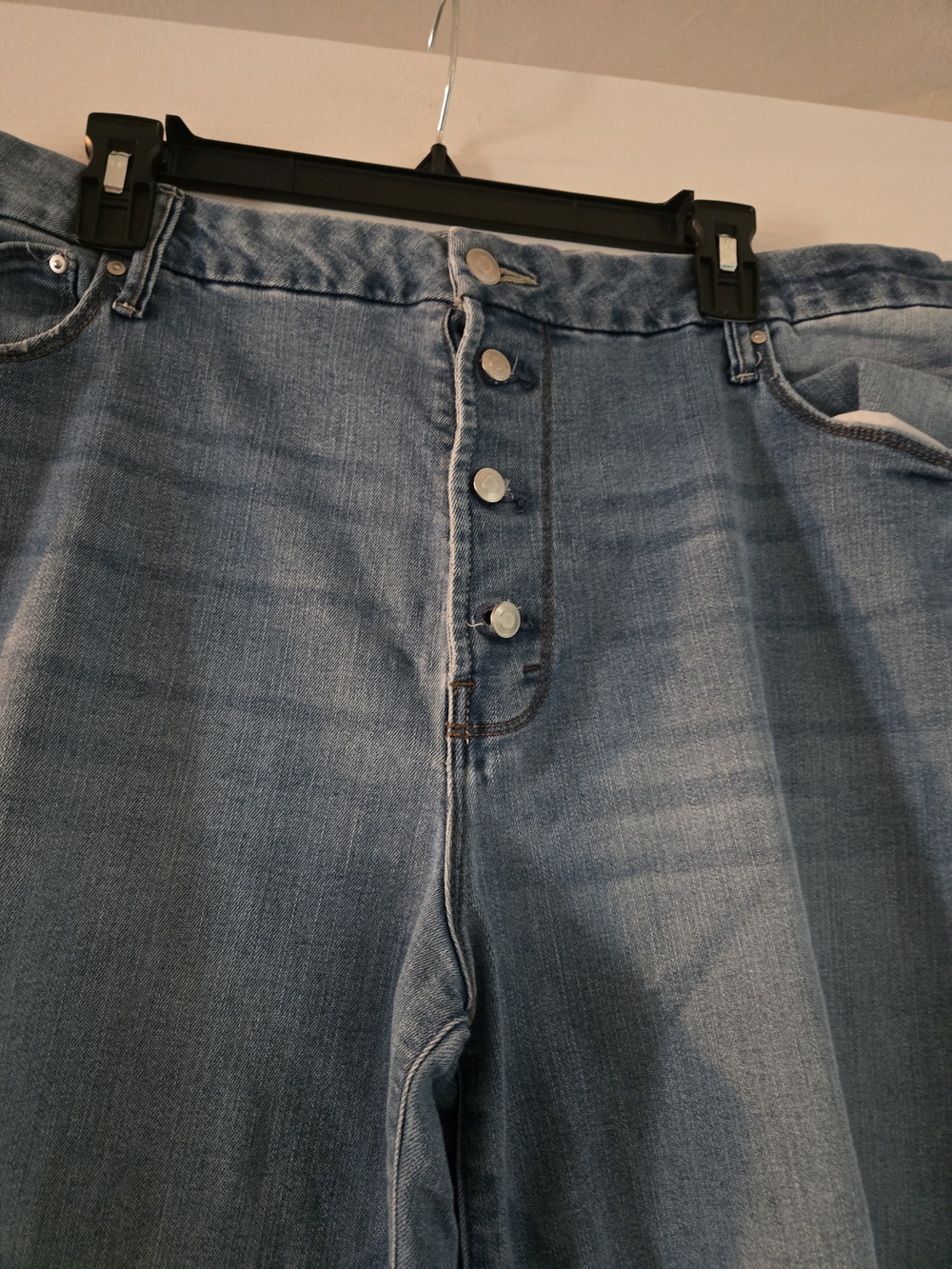Light Blue Wide-Leg Women's Crop Jeans 24" Inseam - Picture 2 of 3